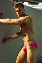 Load image into Gallery viewer, Spartacus Brief - Pink